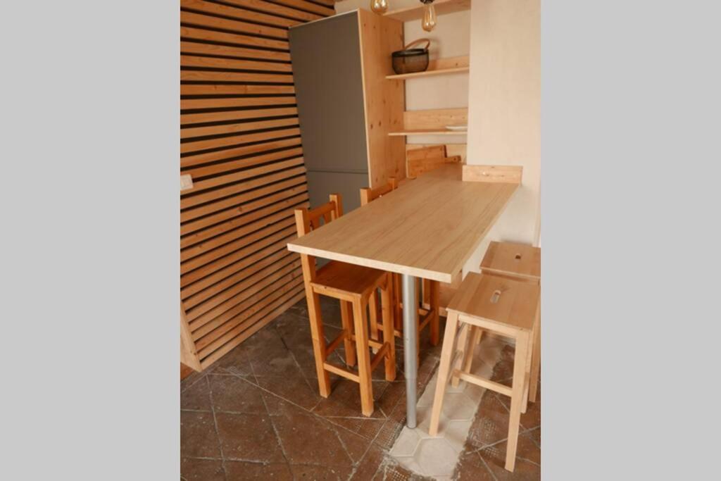 Joli Appartement Confortable Renove Style Cosy Saint-Martin-de-la-Porte Luaran gambar